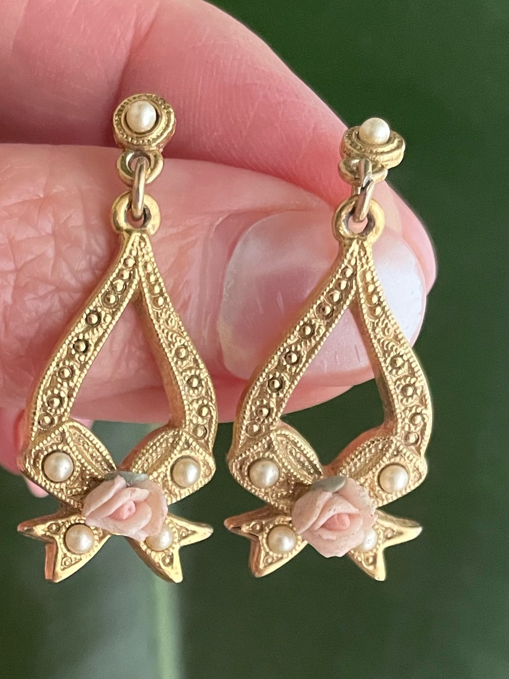 Vintage 1928 Brand Teardrop Porcelain Rosettes with Faux Seed Pearls Signed